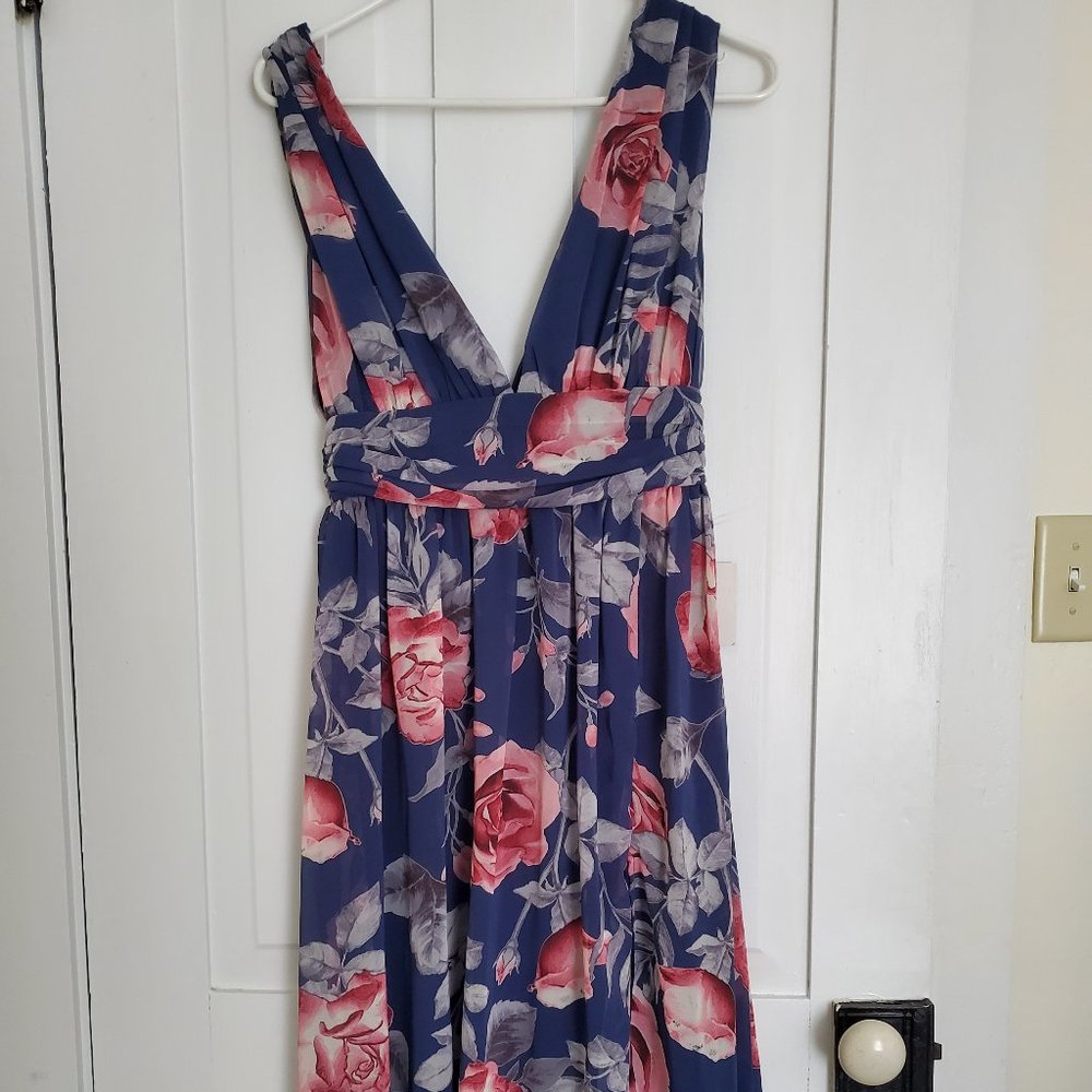 NEW WITH TAGS Queen of Hearts Navy Blue Floral Print Midi Dress Size Small